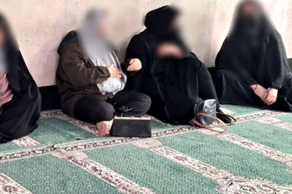 توزیع بسته‌های معیشتی در مدرسه عمار نصیرشهر