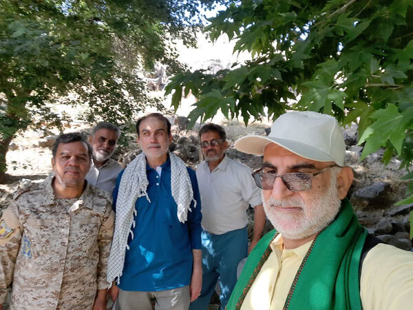 کوه‌پیمایی پیشکسوتان قم در آستانه سالگرد ارتحال حضرت امام(ره)