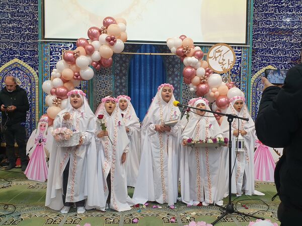 جشن تکلیف دختران دانش آموز منطقه پردیس 