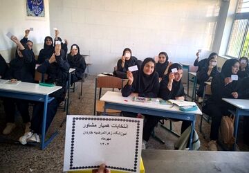 همیاران مشاور؛ بازوی پرتوان مشاور مدرسه برای سال تحصیلی جدید