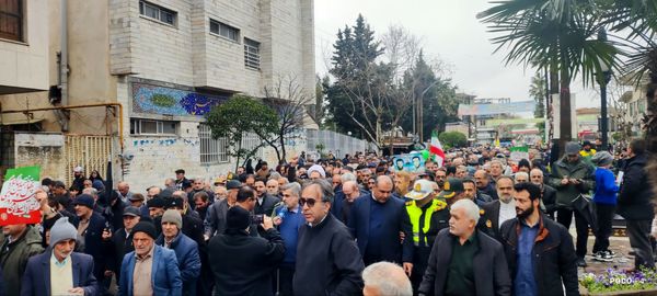 حماسه حضور نسل‌های انقلاب در لنگرود