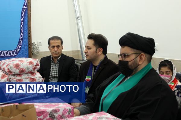 آیین تقدیر از دانش‌آموزان و فرهنگیان برگزیده در گلوگاه