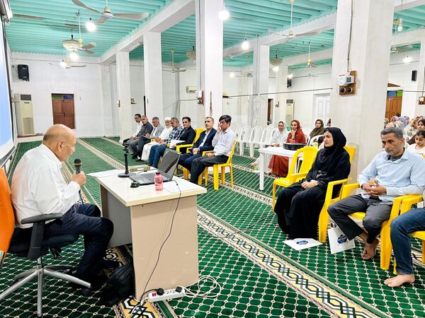 مراسم تجلیل از فرهنگیان بندر گروگ سیریک