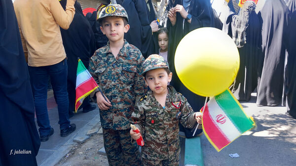 راهپیمایی روز قدس همراه با تشییع پیکر شهید صداقت در قم