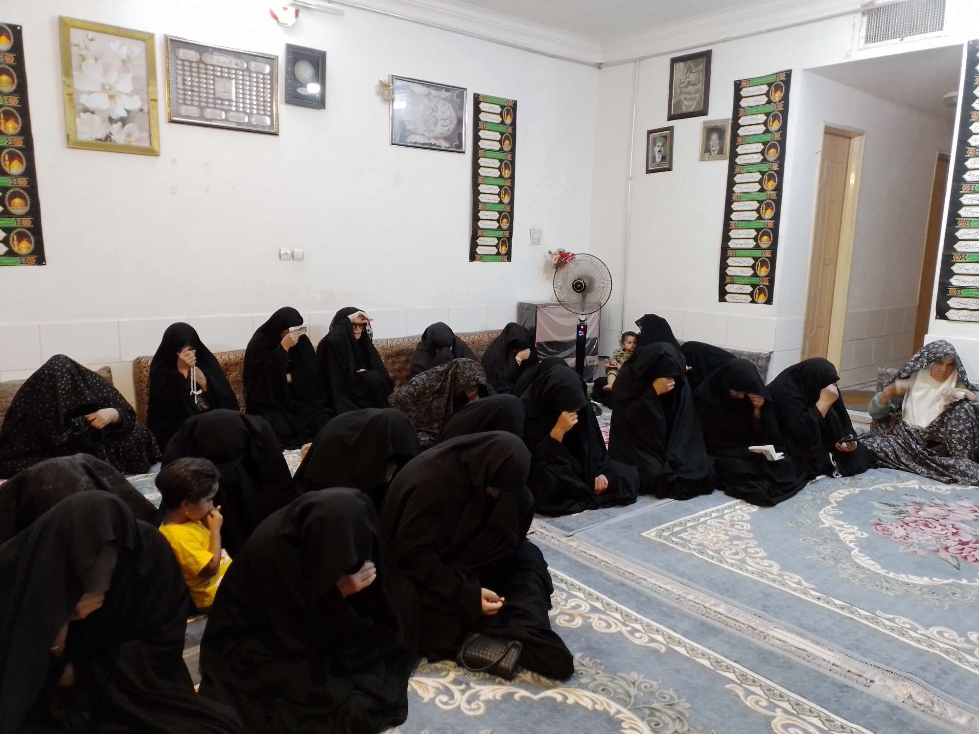 برگزاری روضه خانگی ویژه بانوان در روستای نقاب خلیل آباد