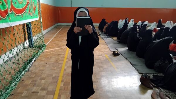 جشن چلچراغ آیه‌ها در سالن ورزشی ۲۲ بهمن اهر