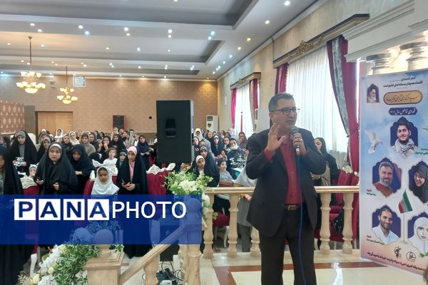 برگزاری جشن میلاد بانوی کرامت در هتل سامان شهرستان قرچک 