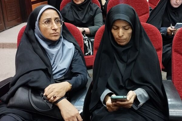 دوره ارتباط موثر با نوجوانان در ناحیه ۲ بهارستان