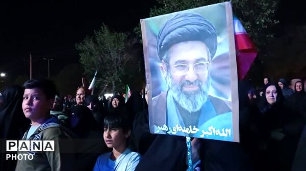 جشن وصال در تجمع حماسی