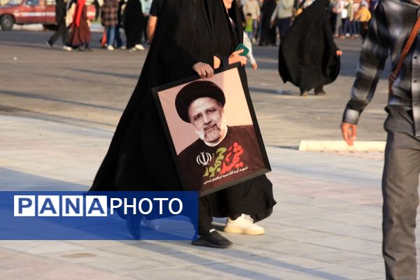 برنامه تلویزیونی محفل قرآنی خــادم الرضــا