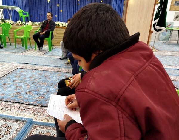  جلسه هم اندیشی برگزاری مدرسه انقلاب  در انجمن اسلامی کاشمر