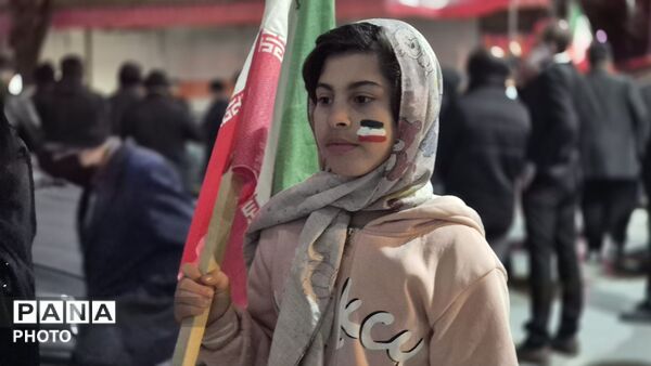 امضای پیمان جاودان دهه نودی‌ها با رهبر انقلاب و تداوم راه شهیدان