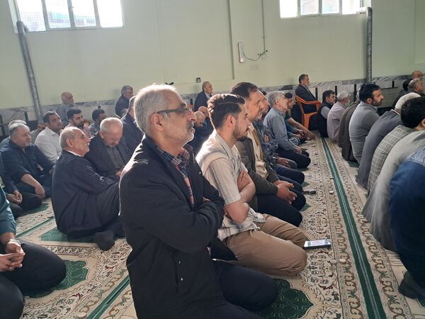 اقامه نماز عید سعید فطر در مسجد جامع جمنان قائمشهر