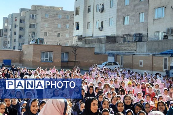 برگزاری مراسم جشن یلدا در مدرسه مهرآیین و مدرسه مریم بهارستان۲