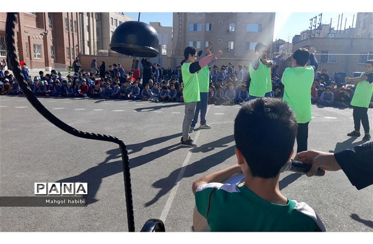 ورزش در مدارس باید سیمایی حرفه‌ای ‌به خود بگیرد