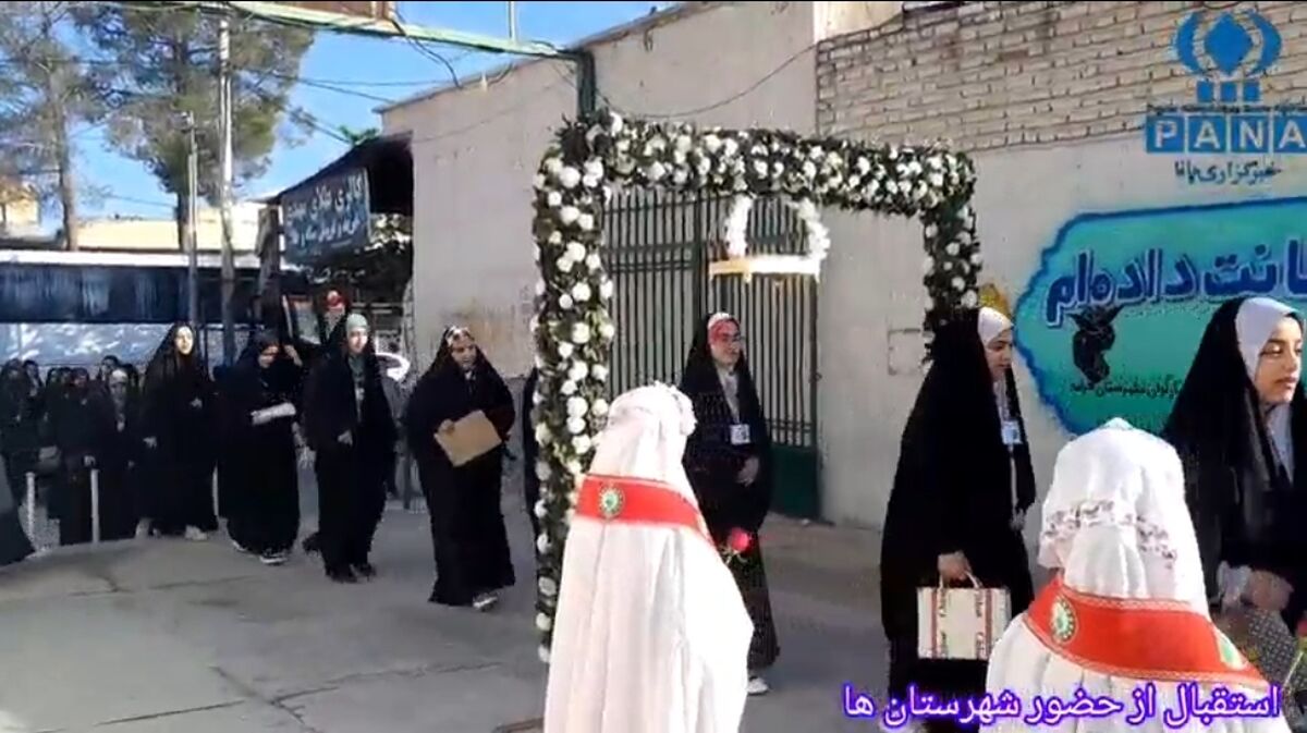 مسابقات چهارده‌گانه قرآن کریم به میزبانی شهرستان خرامه/ فیلم