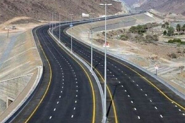 ۱۰ بسته سرمایه‌گذاری آزادراهی به ارزش بیش از ۳۰۰ همت در آستانه تصویب 