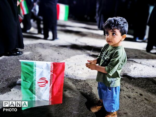 استقبال عنبرآباد از نگین آسمانی
