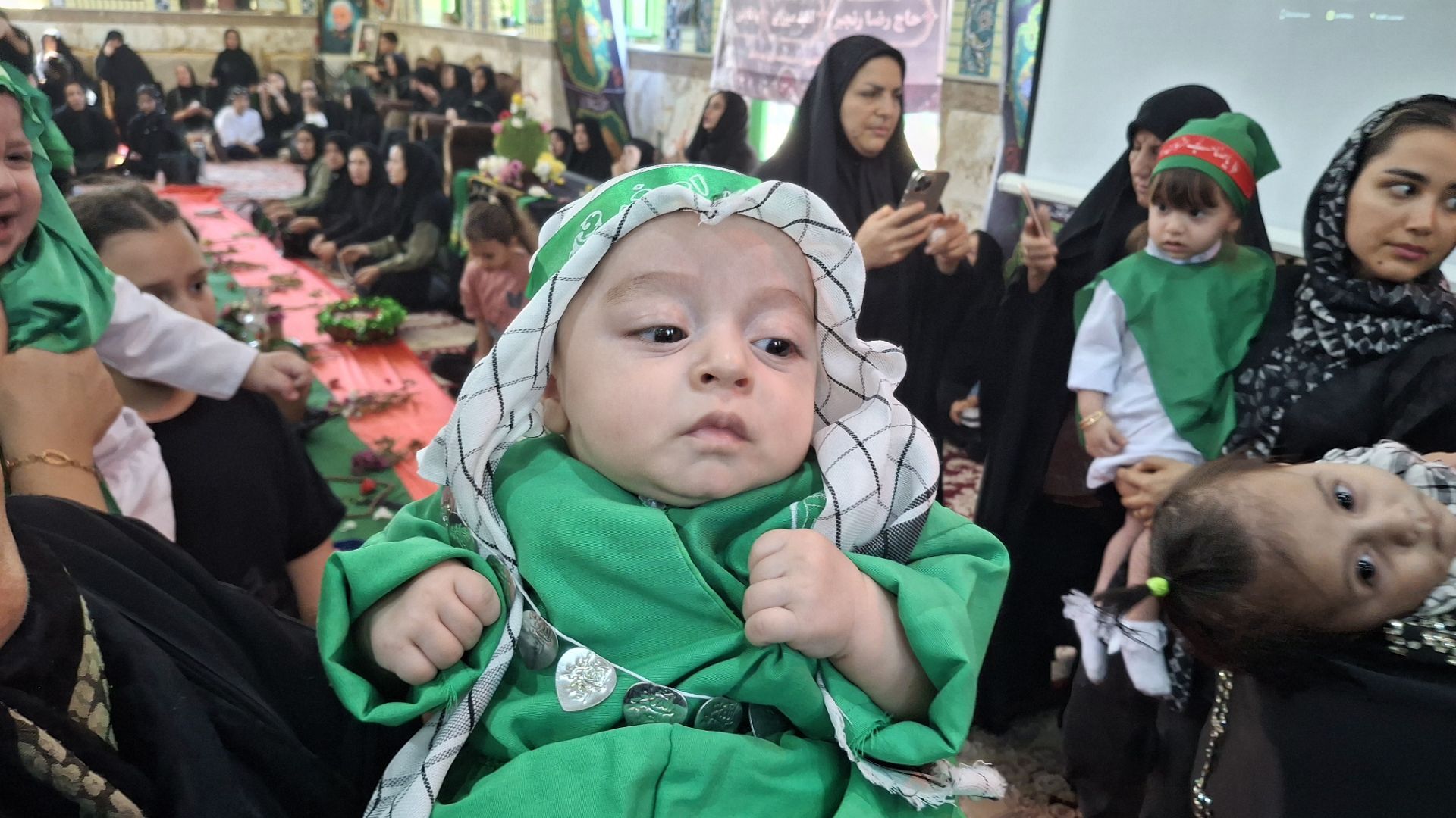 آیین شیرخوارگان حسینی در امام‌زاده احمد و محمود نظرآباد 