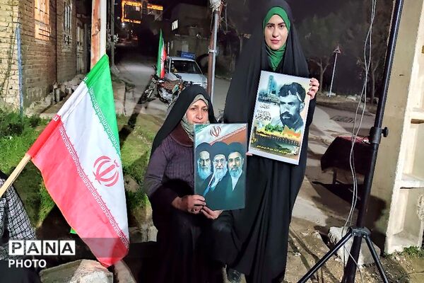 حضور در تجمعات خیابانی یعنی هیات من الذله در برابر دشمن زورگو و دروغگو