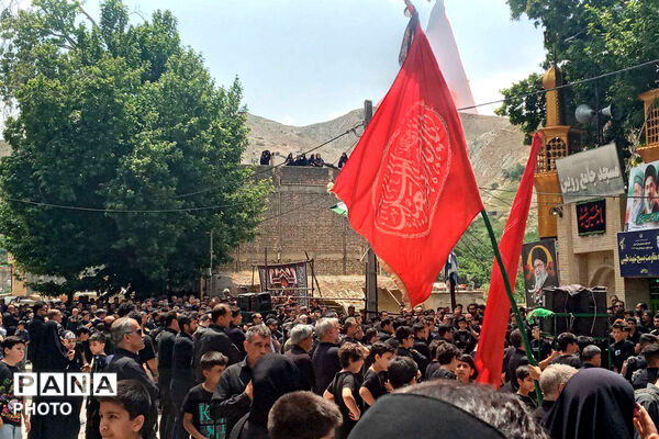 نمایی از عاشورا حسینی در روستا رویین