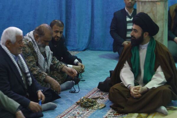 تجدید بیعت مسئولان فیروزکوه با آرمان‌های شهدا در دهه فجر