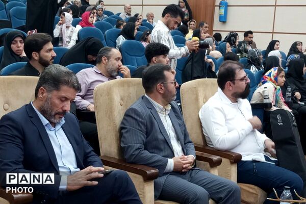 عصر شعر غدیر نصیرشهر با حضور شاعران کشور