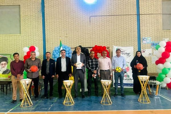 افتتاحیه المپیاد ورزشی درون‌مدرسه‌ای در دبیرستان دخترانه ام‌السلمه سیریک