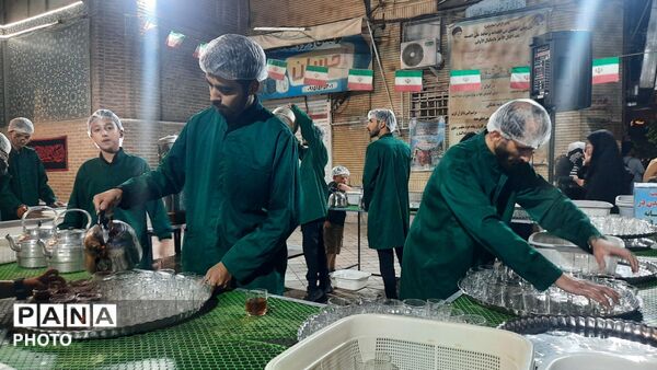 چایخانه حضرت زهرا(س) در شب پنجم محرم در نیشابور