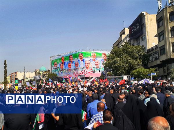 تشییع شهدای اقتدار در تهران