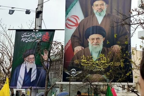 صدای مرگ بر استکبار در تهران طنین انداز شد