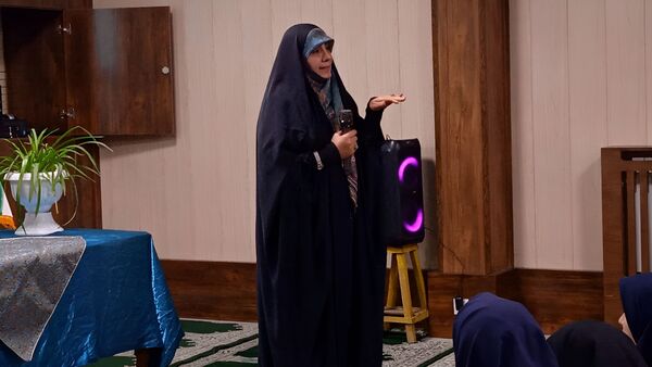 کارگاه راز جذابیت دختران در دبیرستان نورالهدی تبادکان