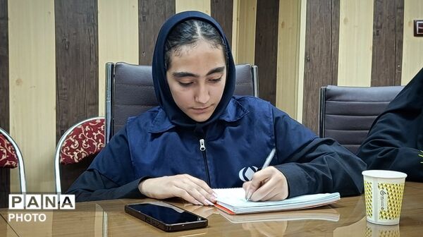 نشست خبرنگاران پانا نظرآباد در آغاز سال تحصیلی