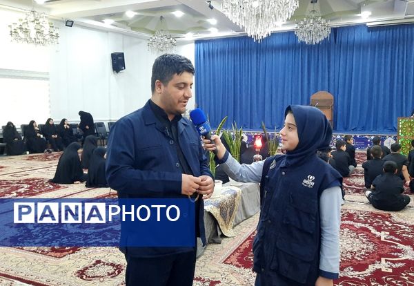 تجلیل از نفرات برتر هیات‌های مذهبی دانش‌آموزی 