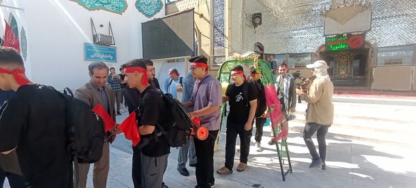 بدرقه دانش‌آموزان اعزامی به پیاده‌روی اربعین 