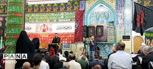 آیین گرامیداشت چهارمین ماهگرد شهادت «رهبر شهید» و شهدای دانش‌آموز دبستان شجره طیبه میناب