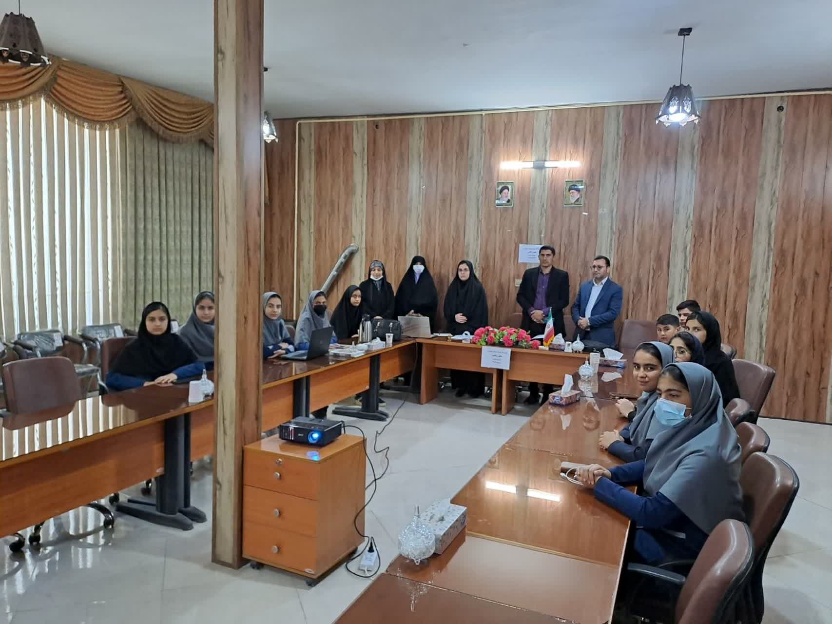 داوری دهمین دوره جشنواره نوجوان خوارزمی محور ریاضی در شهرستان فاروج