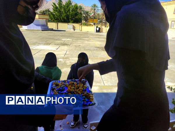 بازگشت معنوی دانش‌آموز حاجی‌آبادی از سفر پرفیض حج