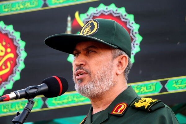 مراسم استقبال ار هفت شهید گمنام در یزد 
