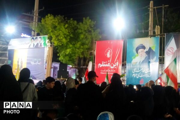 مردم اسلامشهر همچنان در صحنه
