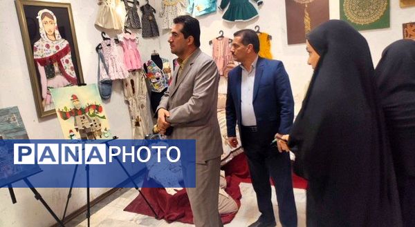 نمایشگاه آثار هنری دانش‌آموزان هنرستان محمودیه بجنورد 