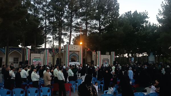 اولین سالگرد شهید محرم هادی میرآبادی بر سر مزارش برگزار شد  
