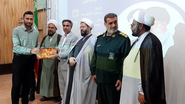 مراسم تقدیر از برترین‌‌های پارسیان در حوزه‌‌ی امور تربیتی و پرورشی 