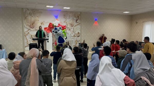 برگزاری جشنی برای معلولان، پاک‌ترین مخلوقات خدا در آشخانه 