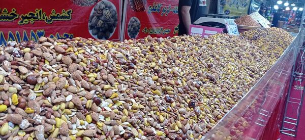 برپایی نمایشگاه بهاره در کاشمر
