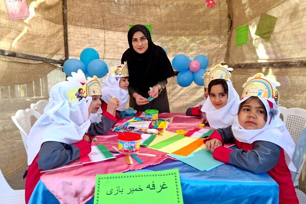 برگزاری جشن غنچه ها در آموزشگاه حضرت زینب(س)