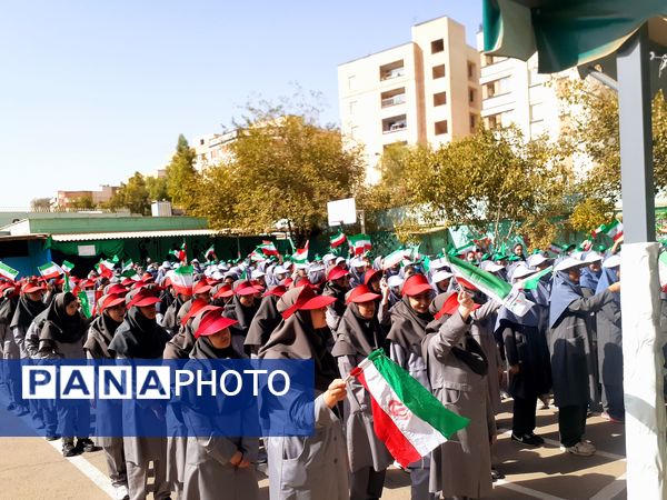 گرامیداشت هفته دفاع مقدس و زنگ مهر در مدرسه شایستگان