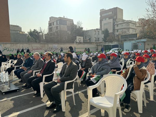 زنگ انقلاب در منطقه ۱۶