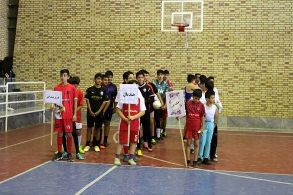 برگزاری آیین افتتاحیه طرح مهارت‌آموزی ورزشی در دبیرستان سما شهرستان فیروزکوه