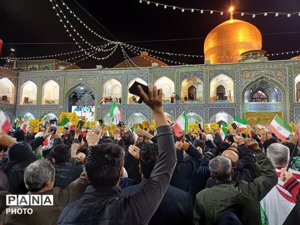 از جنگ تا اجتماع عظیم محکومیت جنایت کاران در حرم مطهر رضوی 